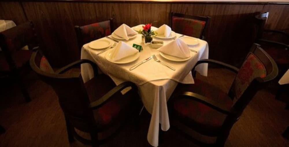 Bogari Hotel 3*